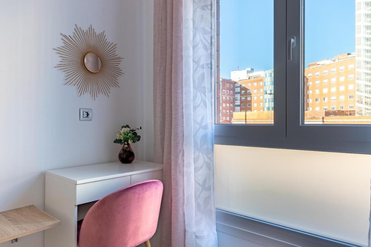Cruces Metro Rooms Баракальдо Экстерьер фото